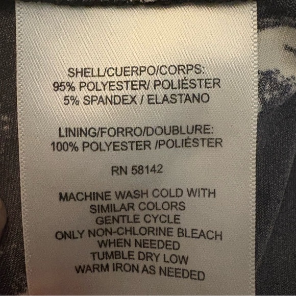 London Times Flowy Floral Black and Pink Dress - Picture 8 of 8